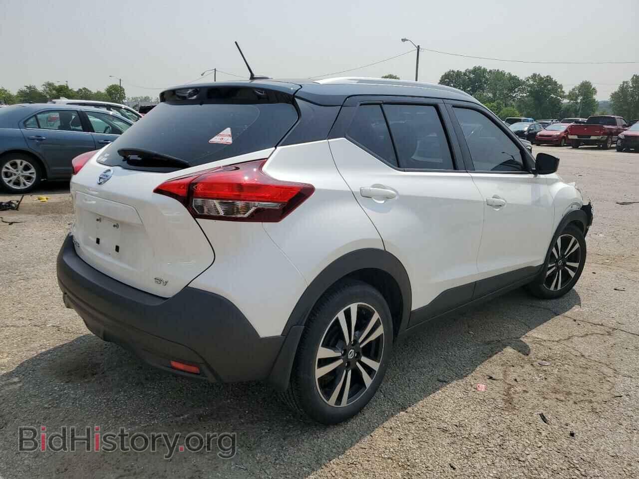 2019 NISSAN KICKS - VIN: 3N1CP5CU3KL568837 - Фото 3