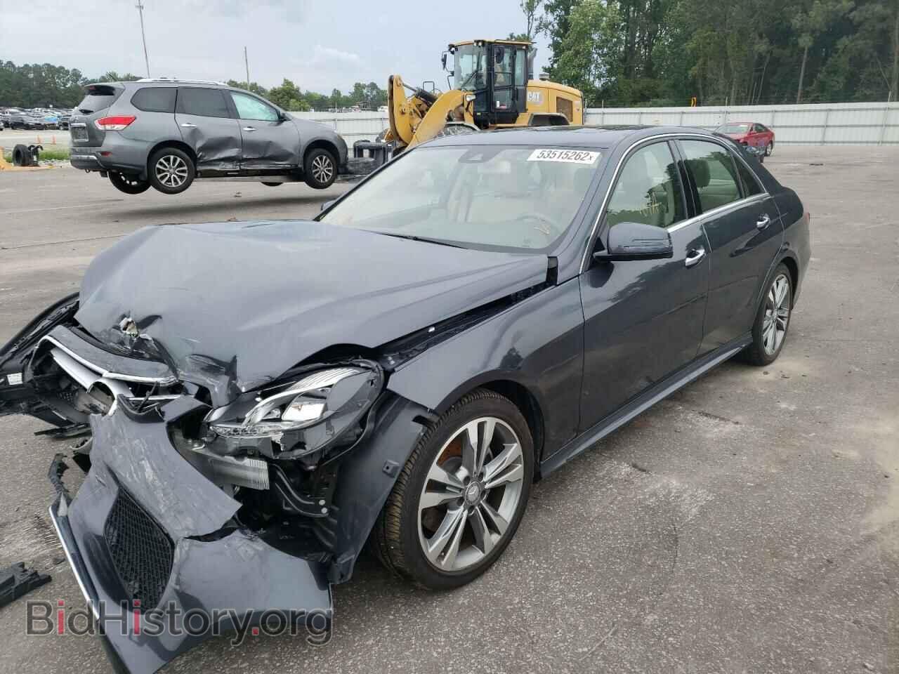 2014 MERCEDES-BENZ E-CLASS - VIN: WDDHF5KB7EA884264 - Фото 2