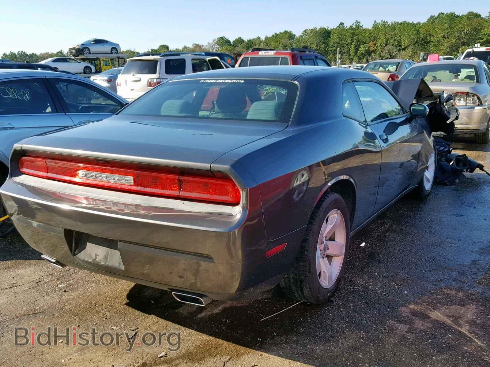 2014 DODGE CHALLENGER - VIN: 2C3CDYAG2EH214815 - Photo 4