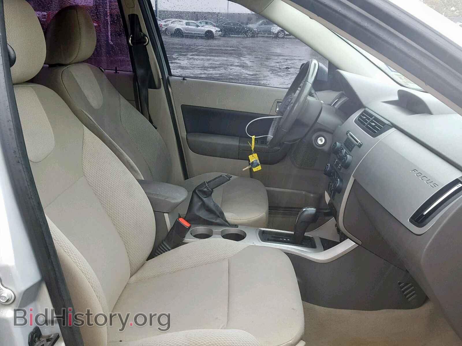 2008 FORD FOCUS - VIN: 1FAHP35N88W298588 - Фото 5