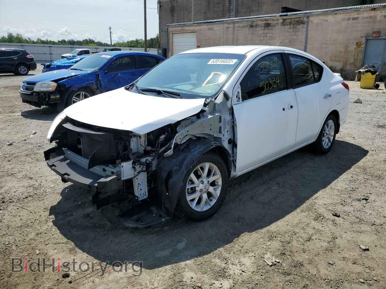 2015 NISSAN VERSA - VIN: 3N1CN7AP9FL940394 - Фото 2