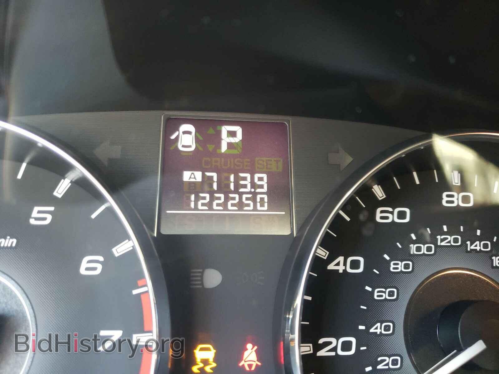 2011 SUBARU OUTBACK - VIN: 4S4BRBCC3B3405945 - Photo 8