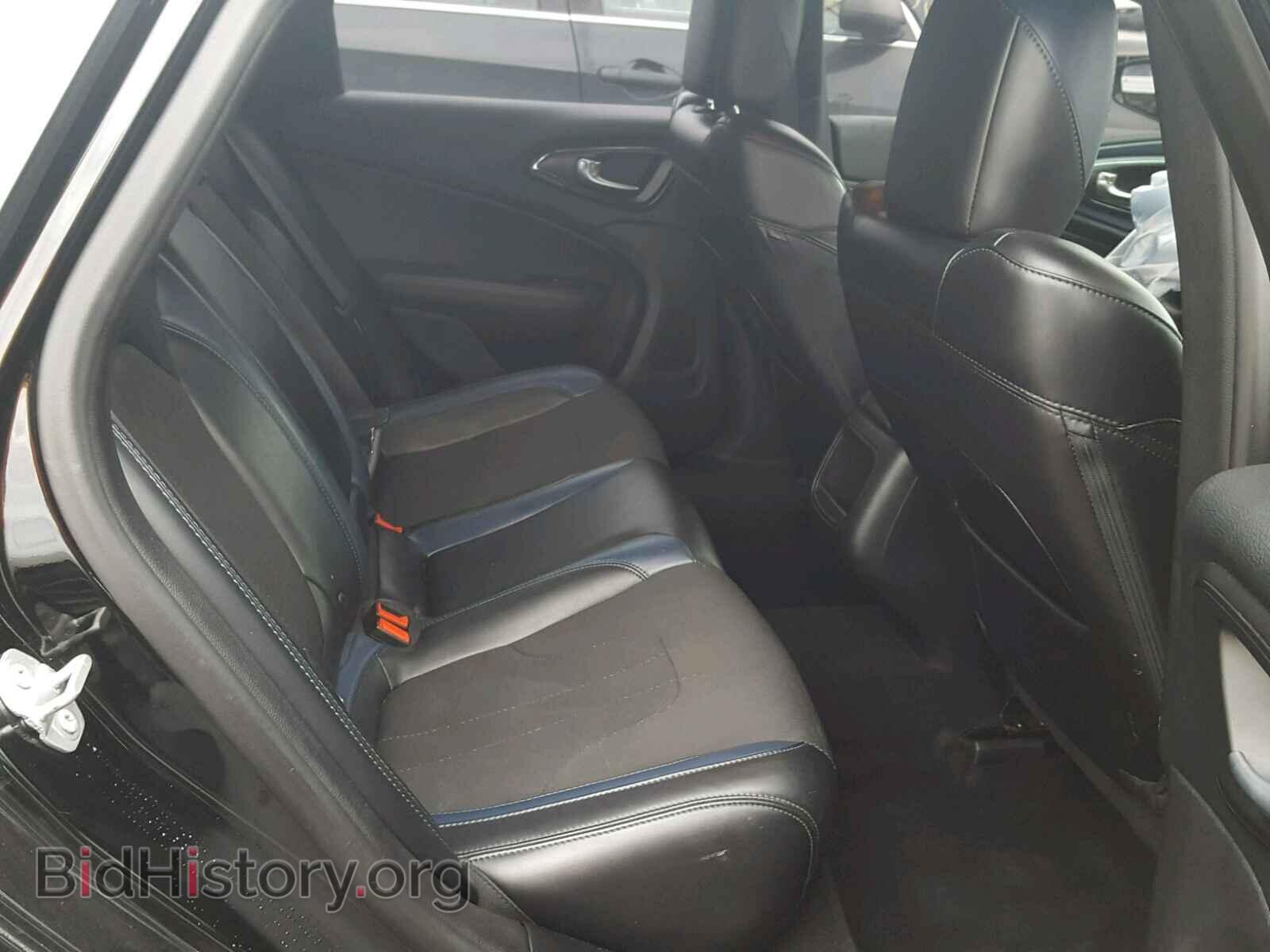 2016 CHRYSLER 200 - VIN: 1C3CCCBB0GN108737 - Фото 6