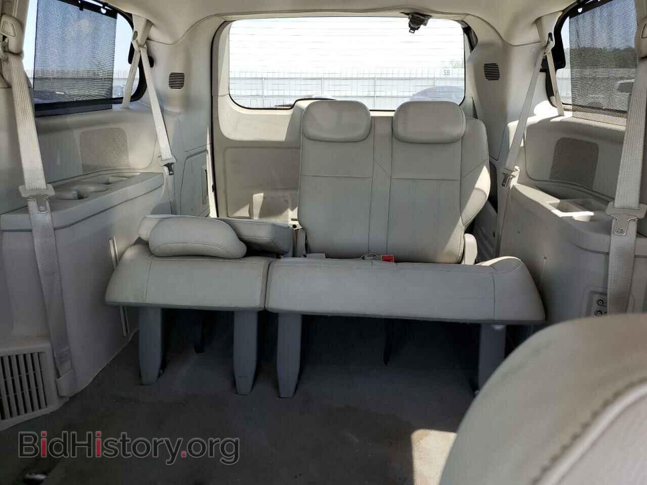 2008 CHRYSLER MINIVAN - VIN: 2A8HR54P98R783083 - Фото 10