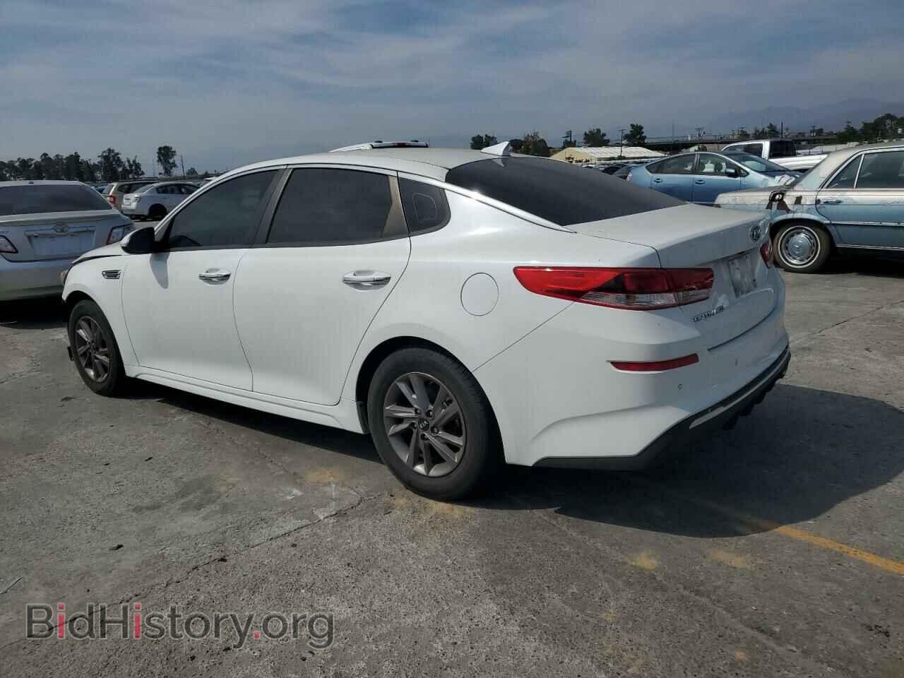 2020 KIA OPTIMA - VIN: 5XXGT4L32LG404228 - Фото 2