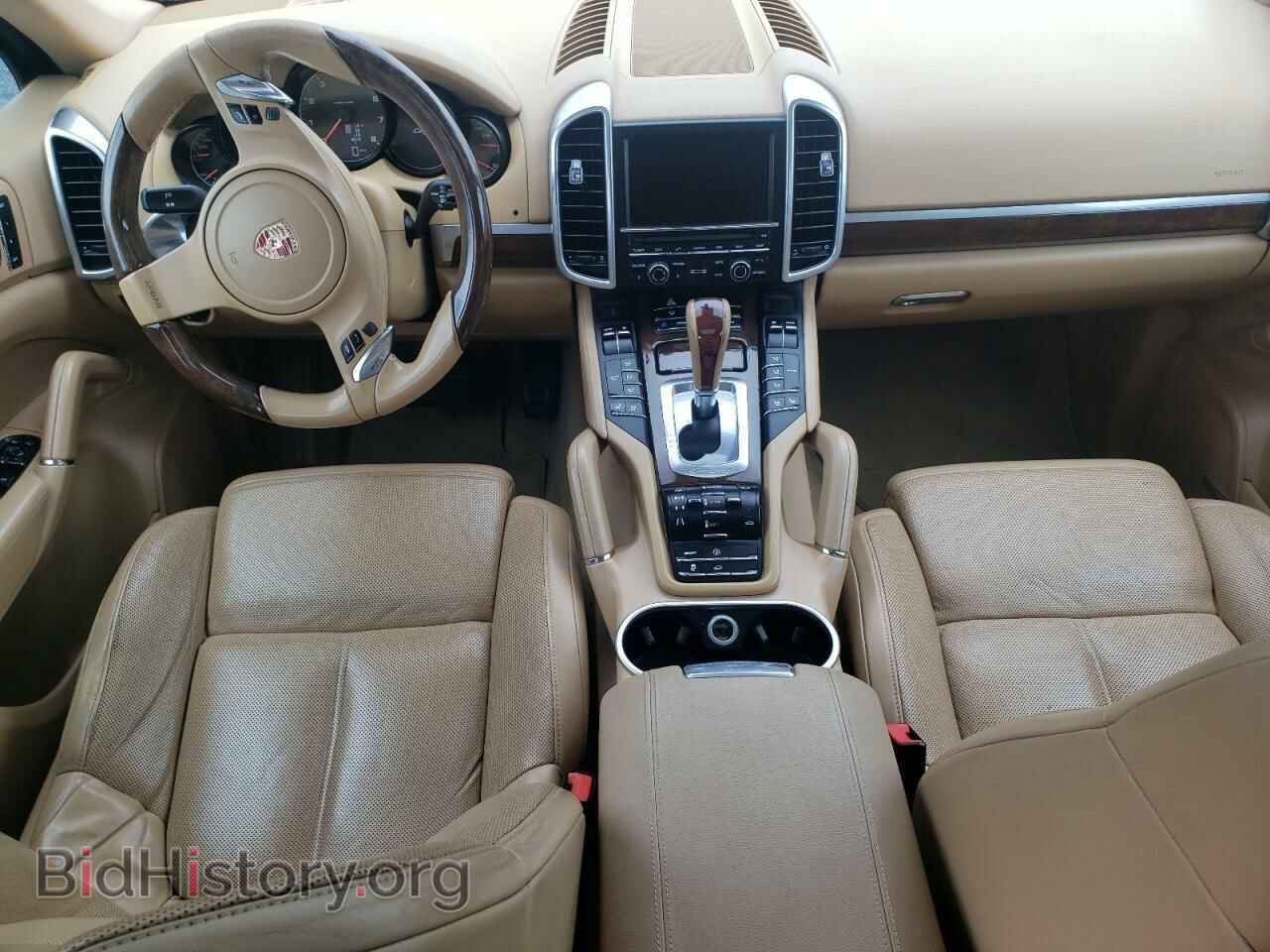 2011 PORSCHE CAYENNE - VIN: WP1AA2A22BLA07061 - Фото 8