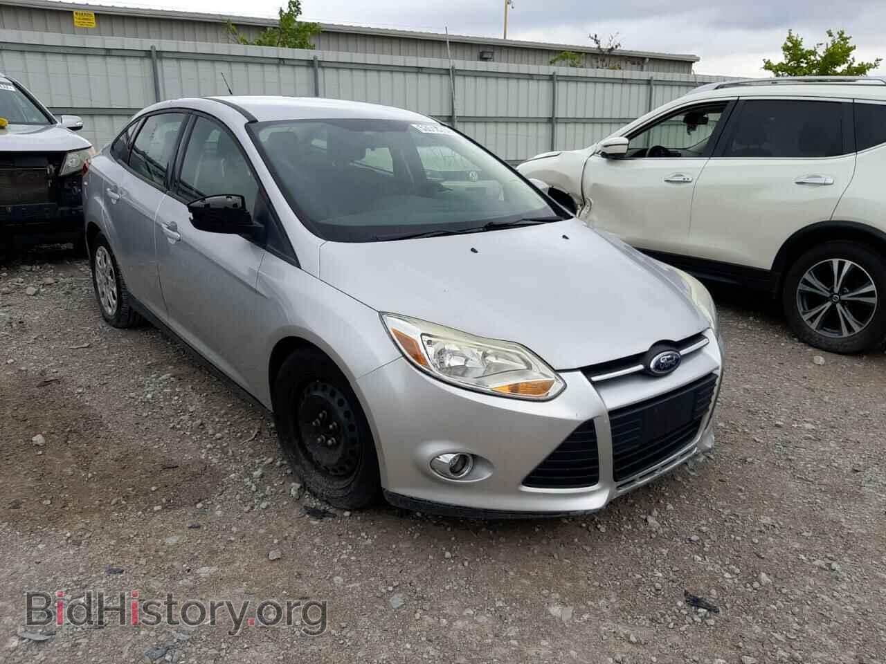 Photo 1FAHP3F2XCL366355 - FORD FOCUS 2012