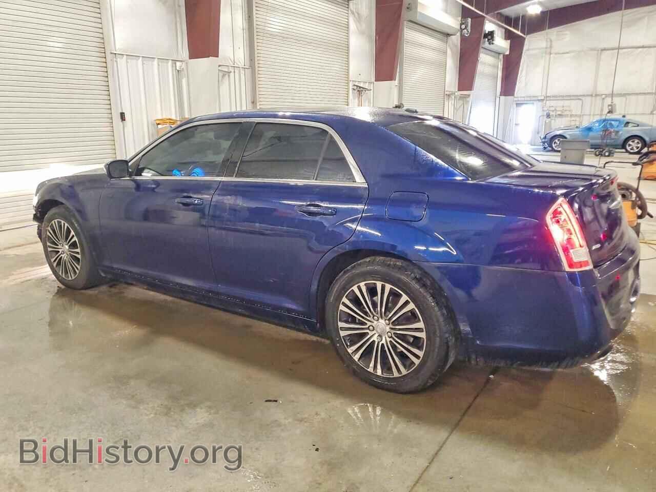 2013 CHRYSLER 300 - VIN: 2C3CCAGT3DH672473 - Фото 2