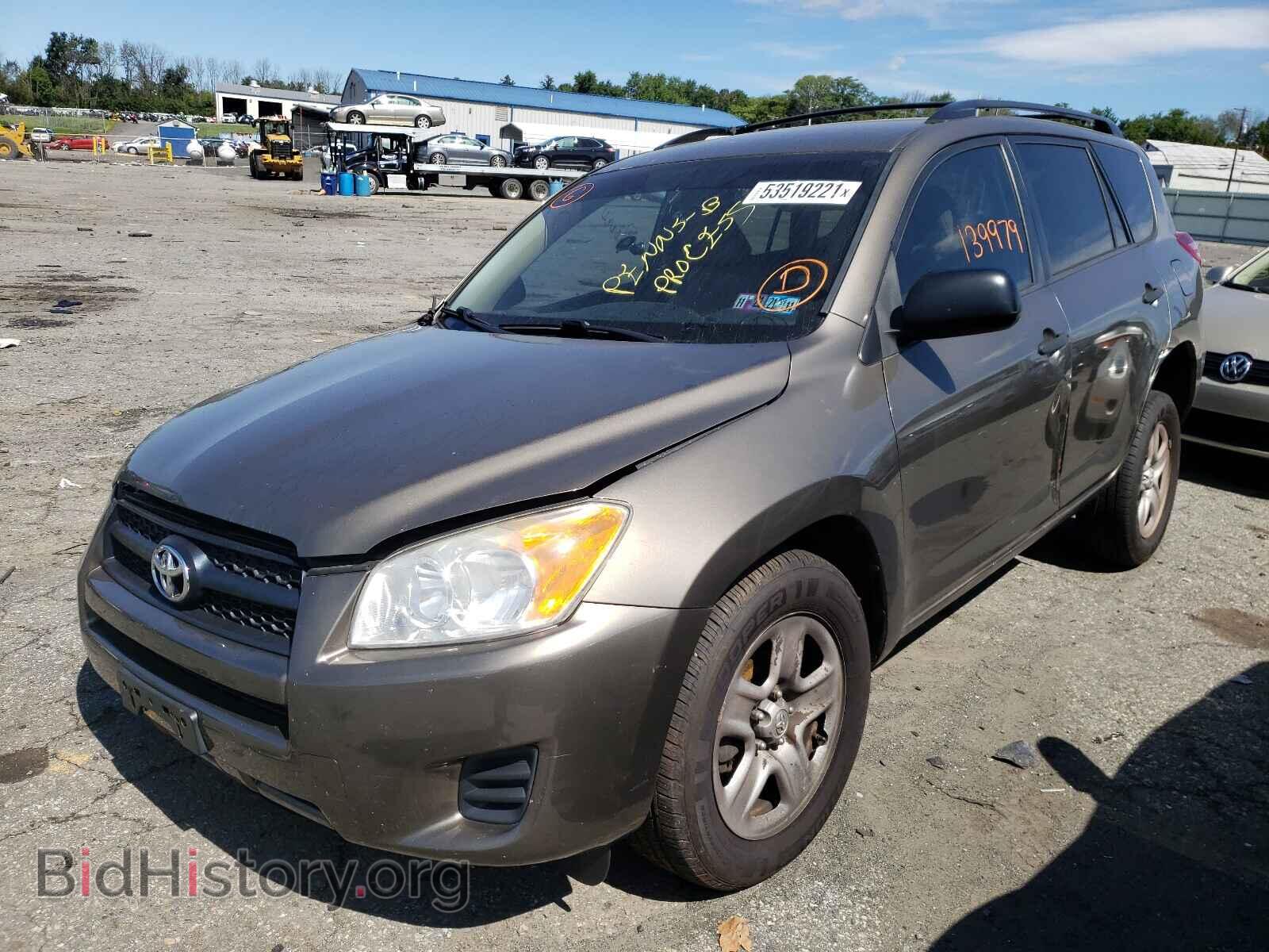 2011 TOYOTA RAV4 - VIN: 2T3BF4DV5BW173533 - Фото 2