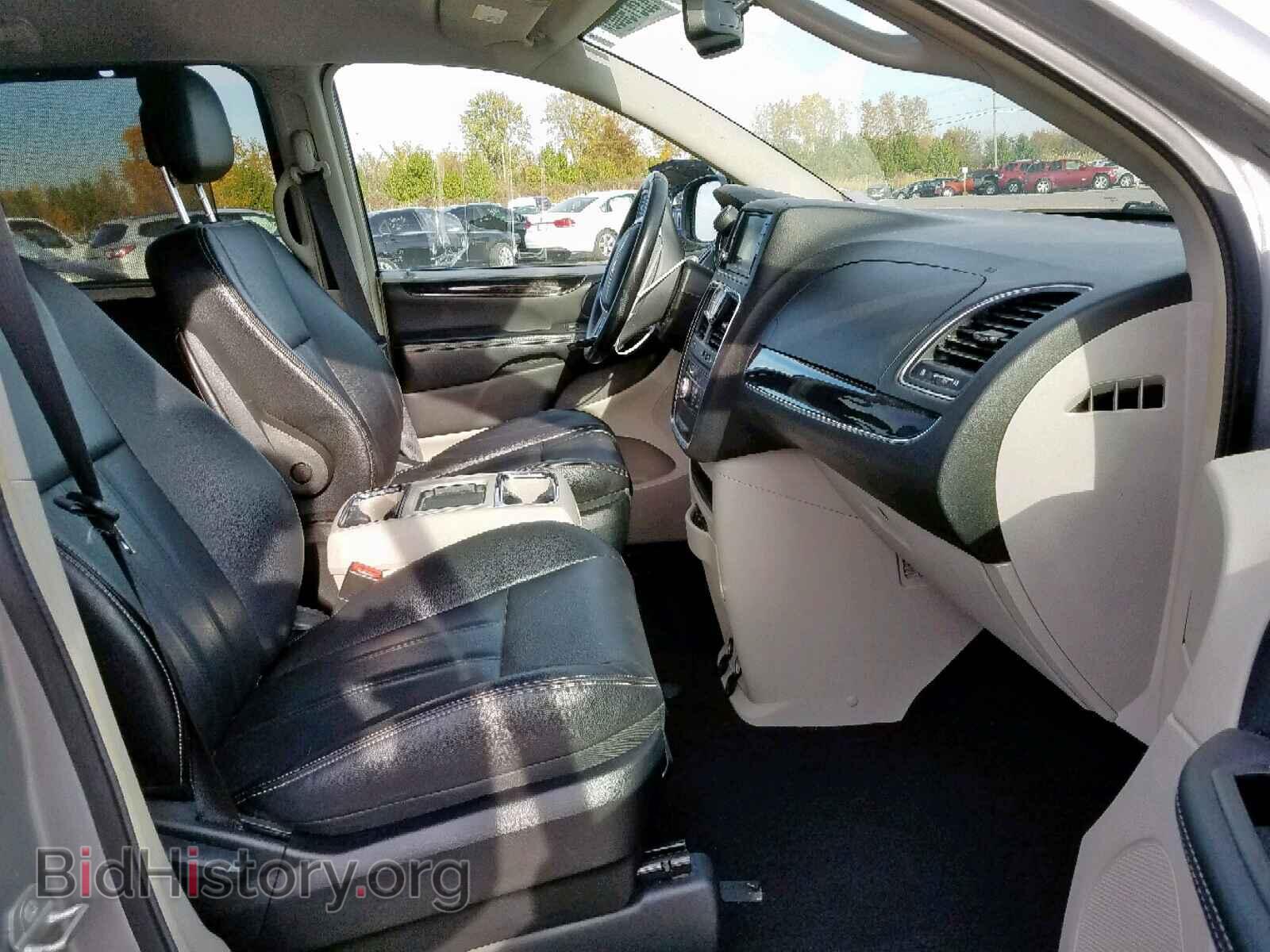 2014 CHRYSLER TOWN & COU - VIN: 2C4RC1BG7ER198720 - Фото 5