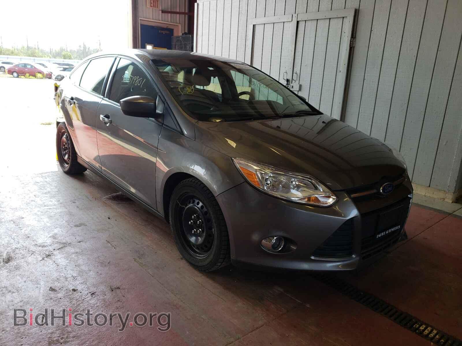 Photo 1FAHP3F25CL323543 - FORD FOCUS 2012
