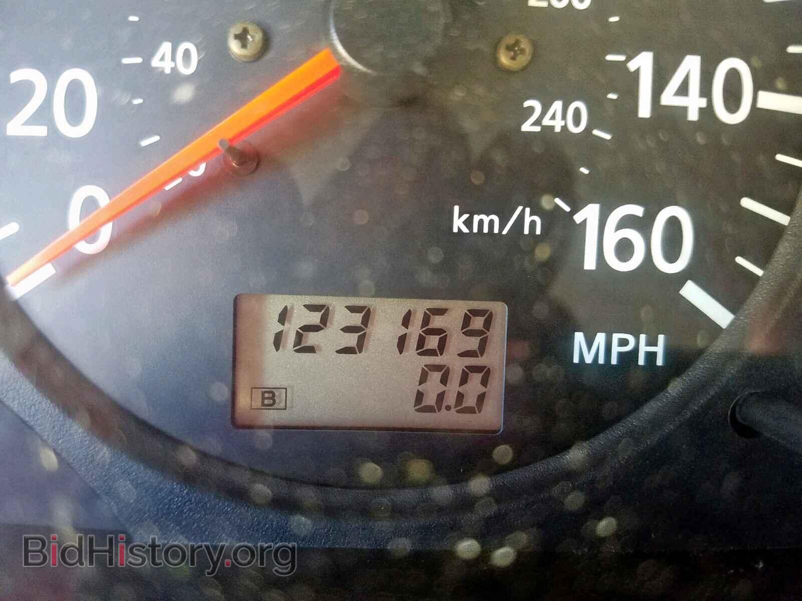 2000 NISSAN MAXIMA - VIN: JN1CA31D7YT744060 - Photo 8
