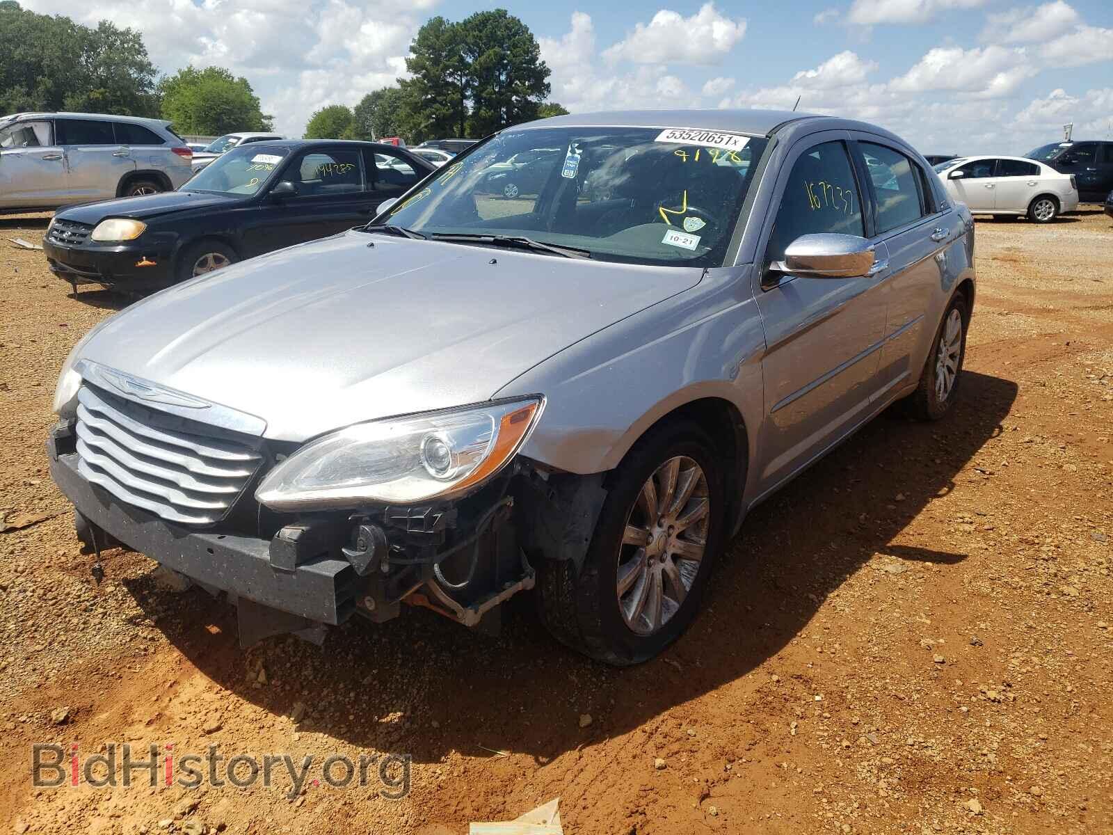 2013 CHRYSLER 200 - VIN: 1C3CCBCG0DN659198 - Photo 2