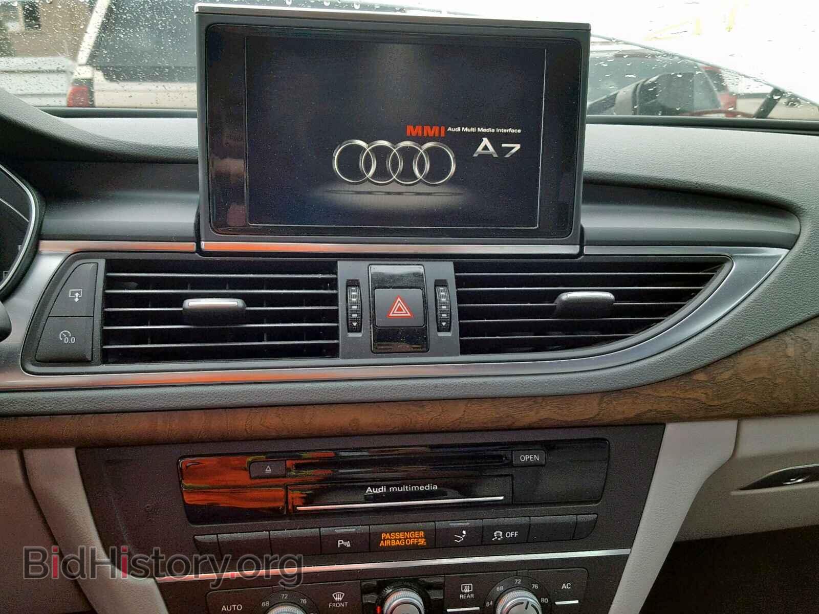2012 AUDI A7 - VIN: WAUYGAFC2CN140092 - Фото 9
