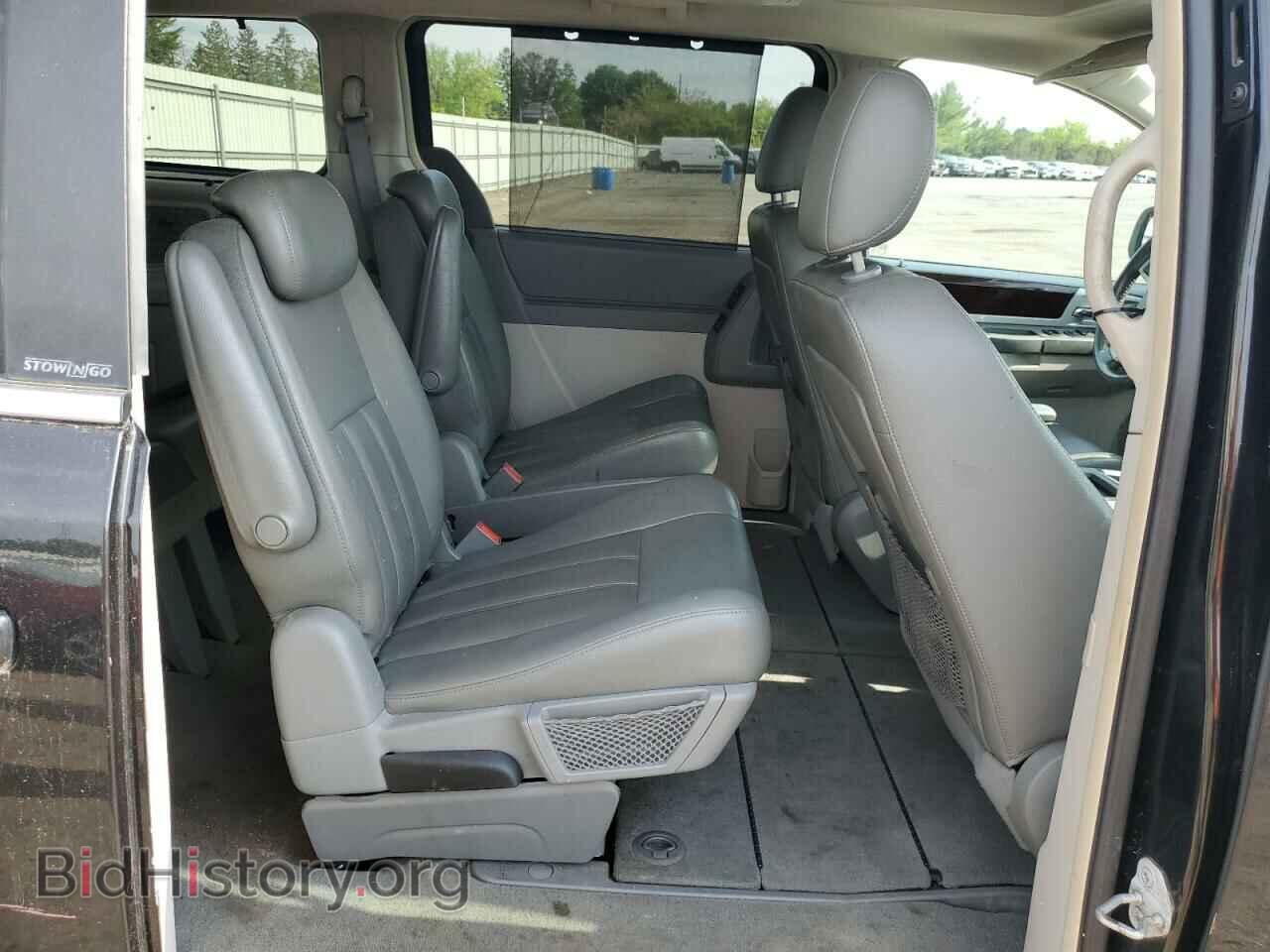 2010 CHRYSLER MINIVAN - VIN: 2A4RR5D1XAR132553 - Фото 11