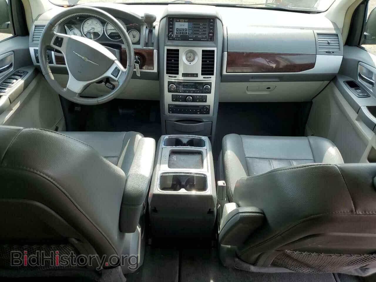 2010 CHRYSLER MINIVAN - VIN: 2A4RR5D1XAR132553 - Фото 8
