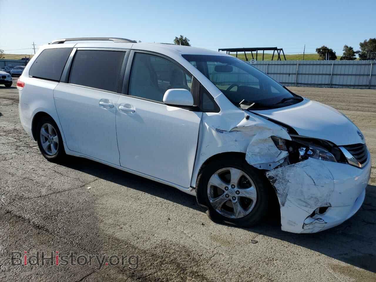 2011 TOYOTA All Models - VIN: 5TDKK3DC7BS095357 - Photo 4