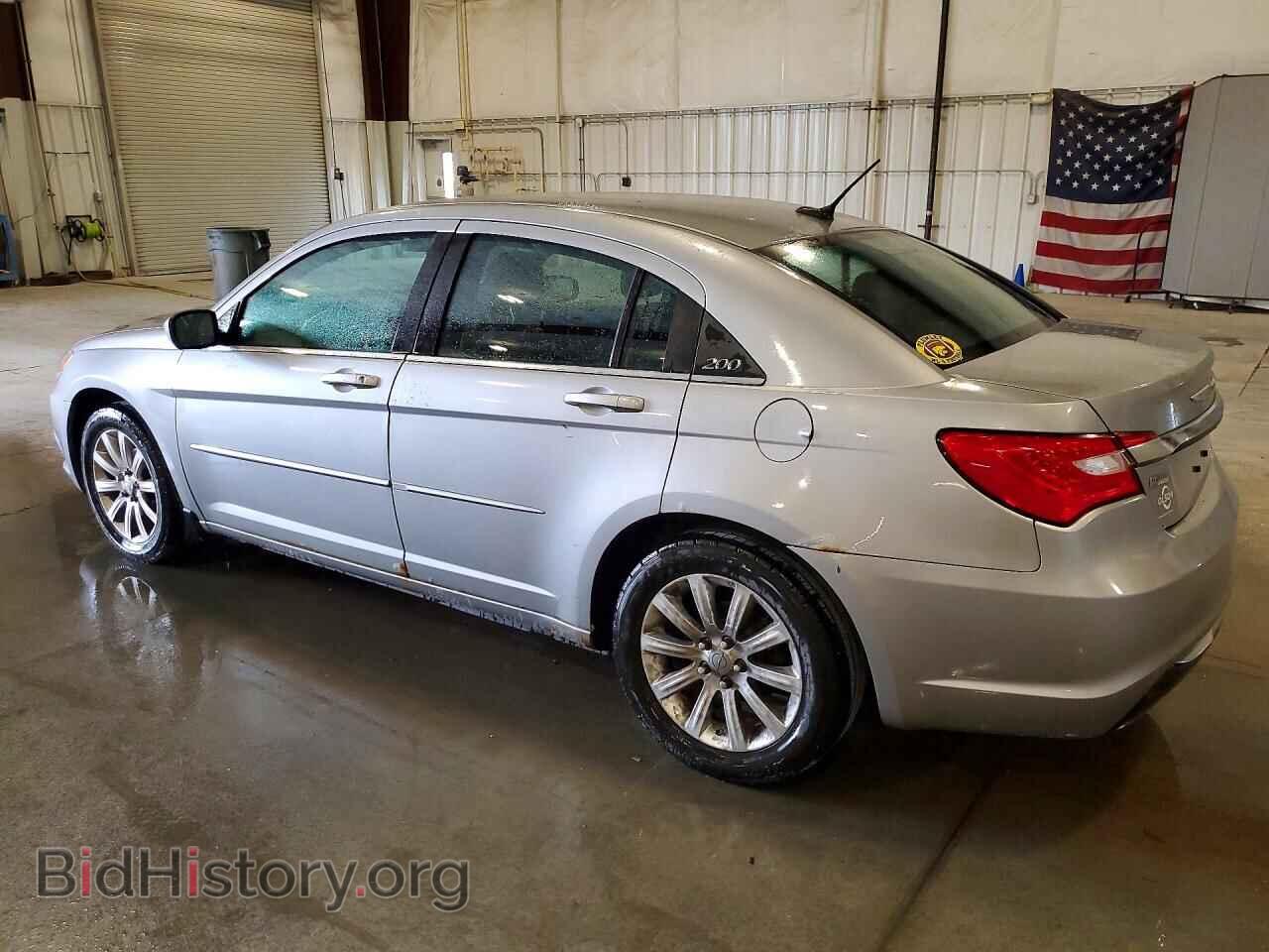 2013 CHRYSLER 200 - VIN: 1C3CCBBG4DN678810 - Photo 2