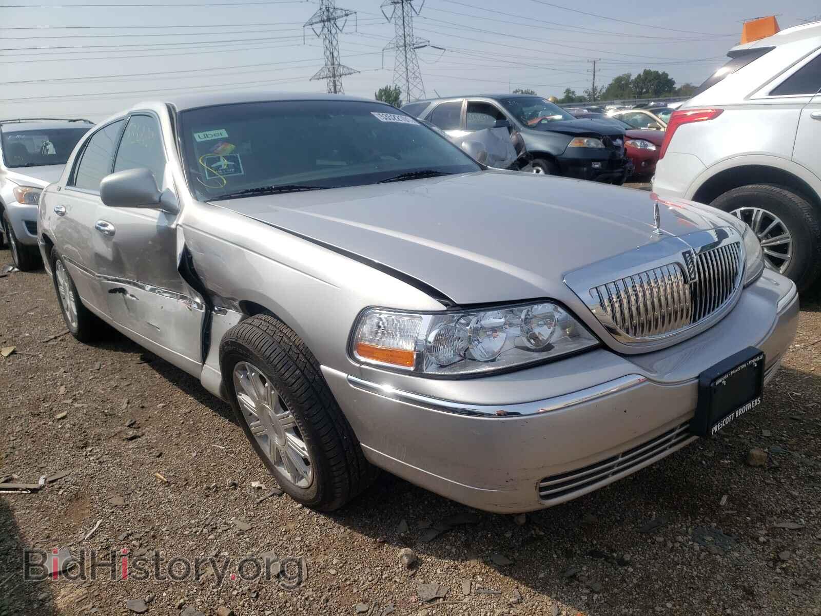 Photo 2LNBL8CV4AX620595 - LINCOLN TOWNCAR 2010