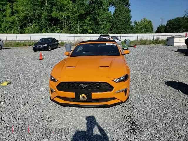 2018 FORD MUSTANG - VIN: 1FATP8UH8J5168115 - Фото 14