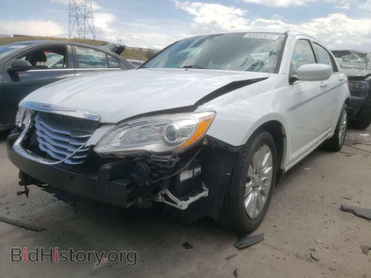 2014 CHRYSLER 200 - VIN: 1C3CCBAB2EN122681 - Фото 2