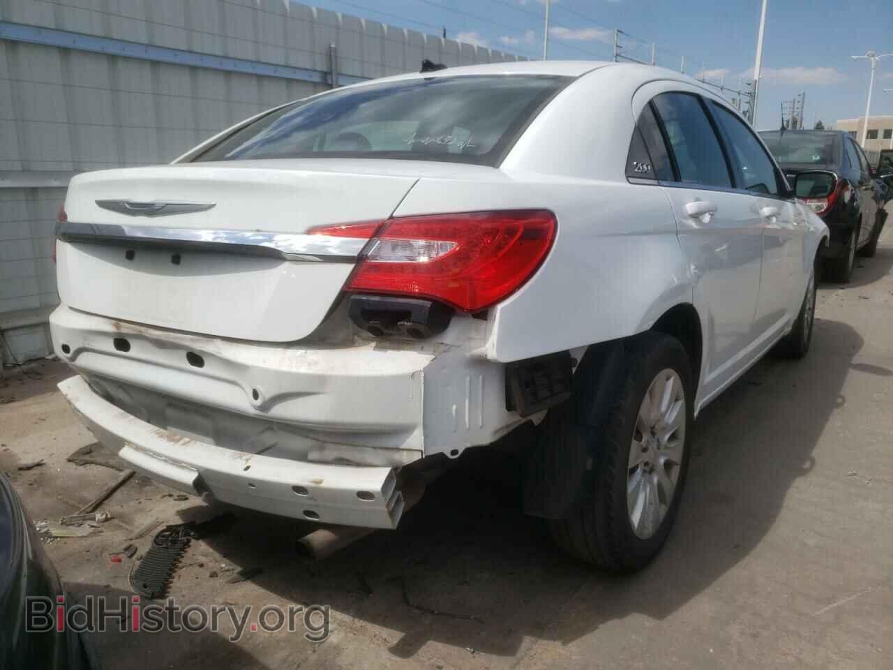 2014 CHRYSLER 200 - VIN: 1C3CCBAB2EN122681 - Фото 4