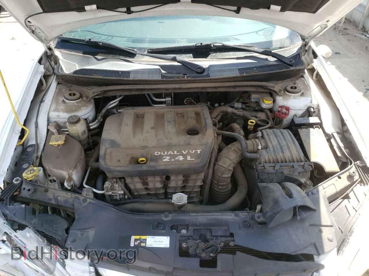 2014 CHRYSLER 200 - VIN: 1C3CCBAB2EN122681 - Фото 7