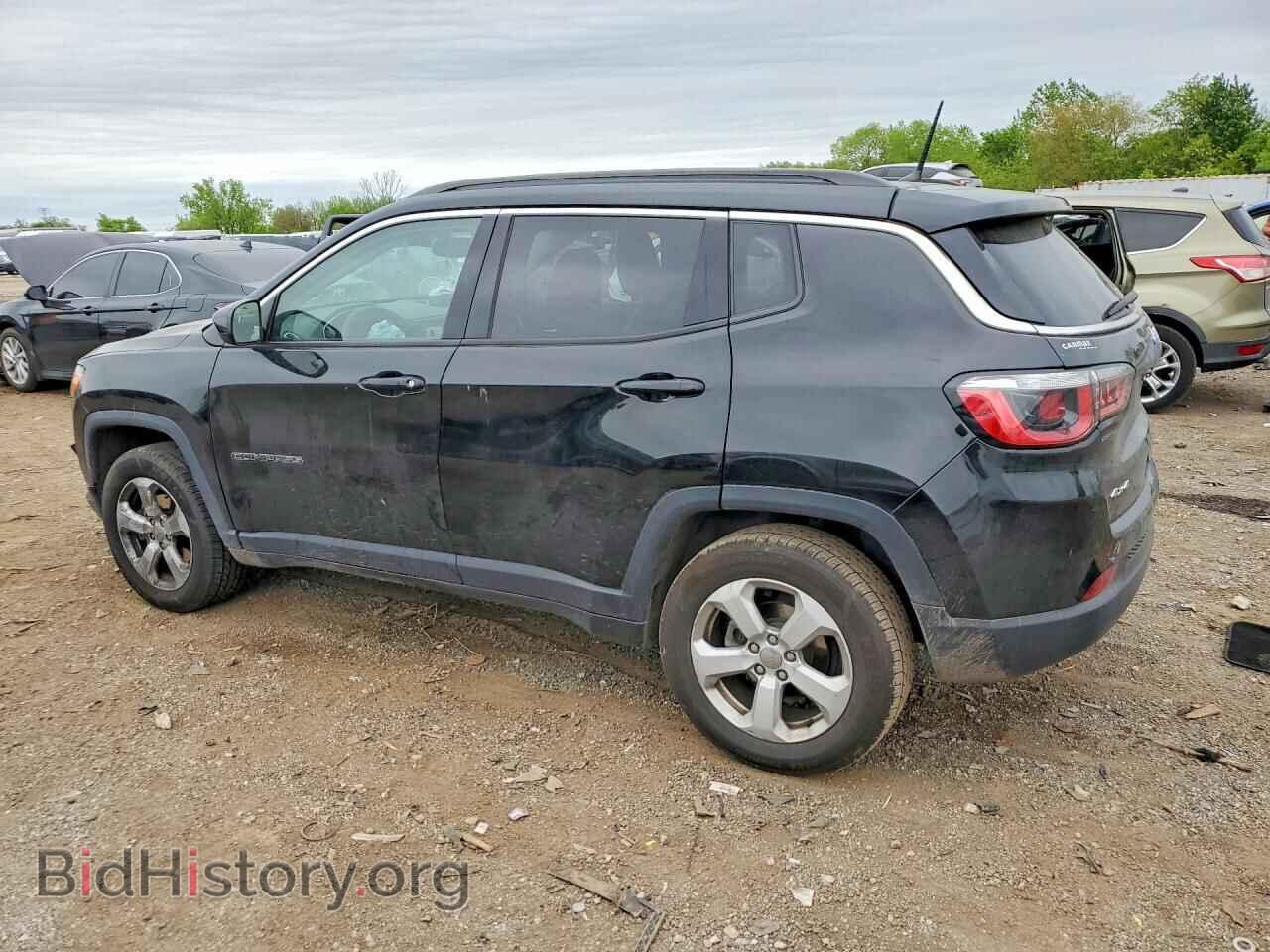 2017 JEEP COMPASS - VIN: 3C4NJDBB3HT681939 - Photo 2