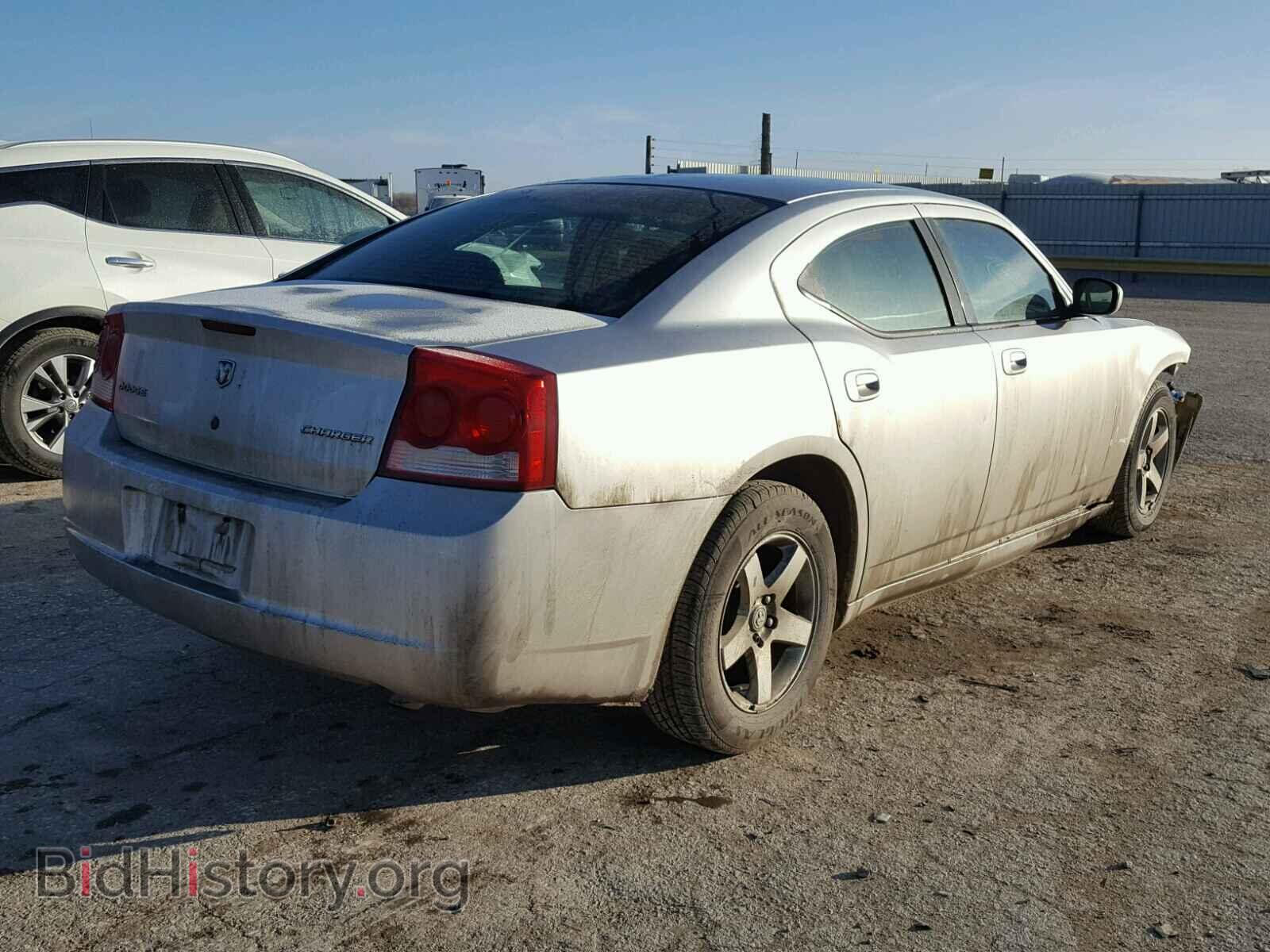 2010 DODGE CHARGER - VIN: 2B3CA4CDXAH274093 - Фото 4