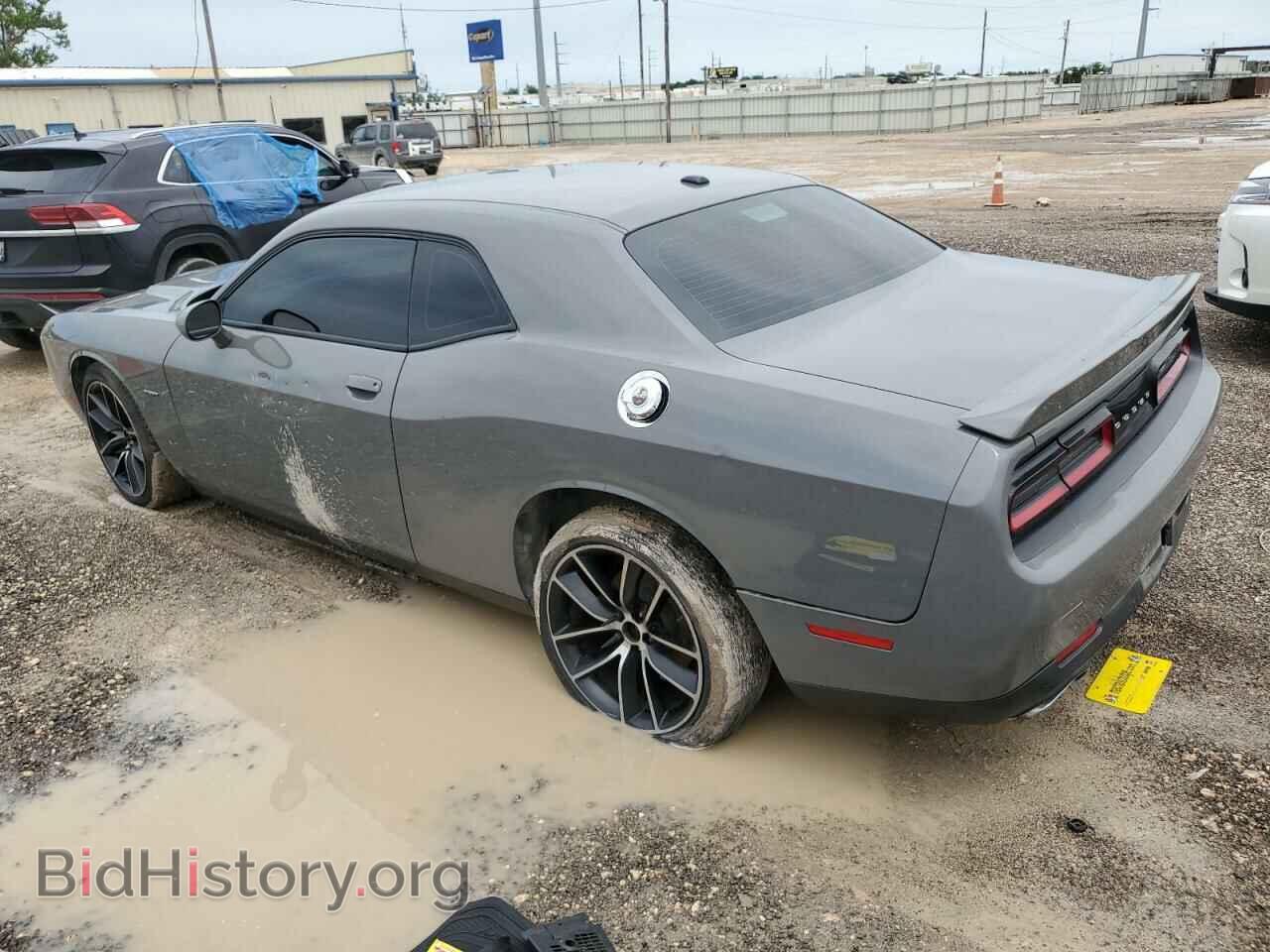 2018 DODGE CHALLENGER - VIN: 2C3CDZBT4JH118938 - Photo 2