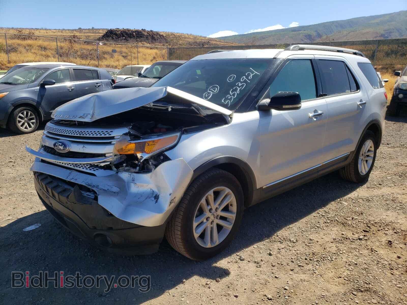 2011 FORD EXPLORER - VIN: 1FMHK7D80BGA24228 - Фото 2