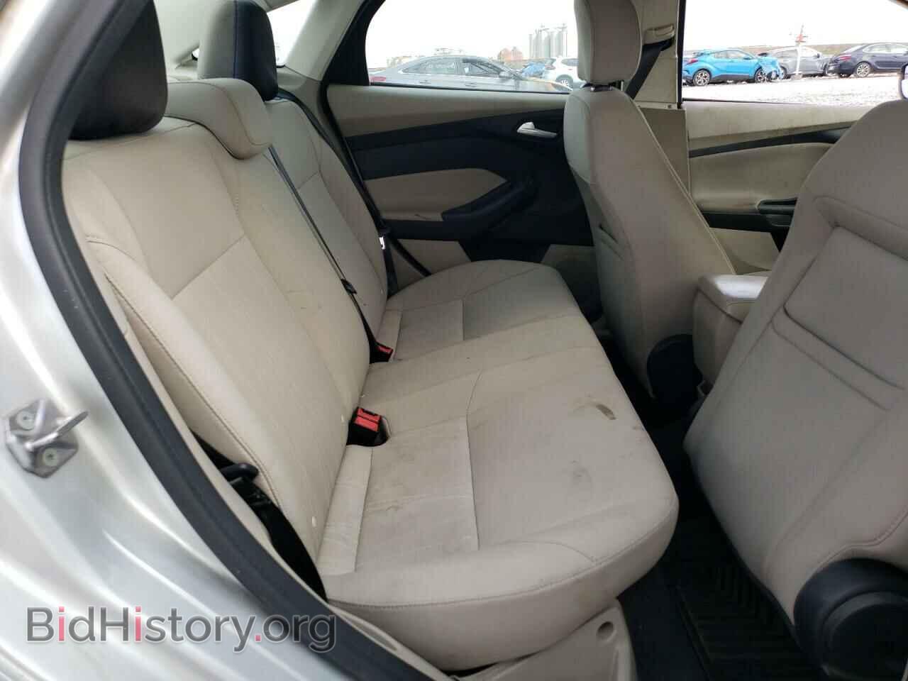 2016 FORD FOCUS - VIN: 1FADP3F27GL246758 - Фото 10