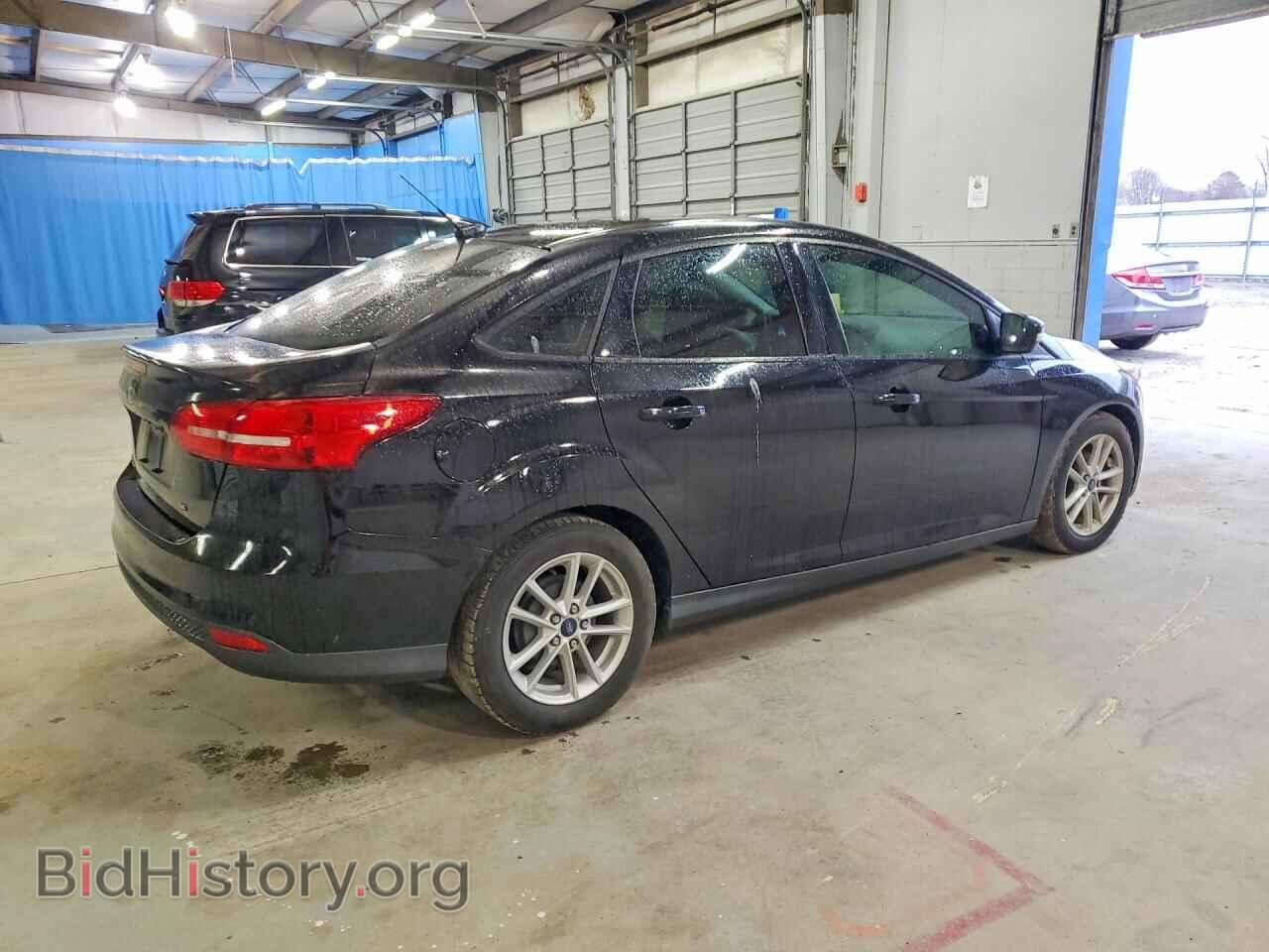 2017 FORD FOCUS - VIN: 1FADP3F2XHL223282 - Фото 3
