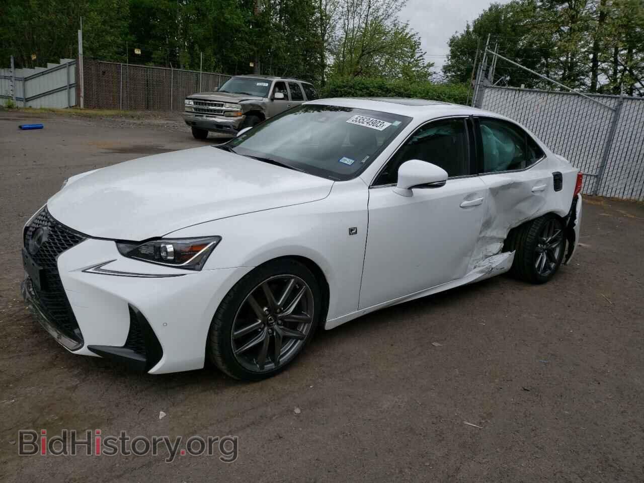 Photo JTHBA1D29J5079436 - LEXUS IS 2018