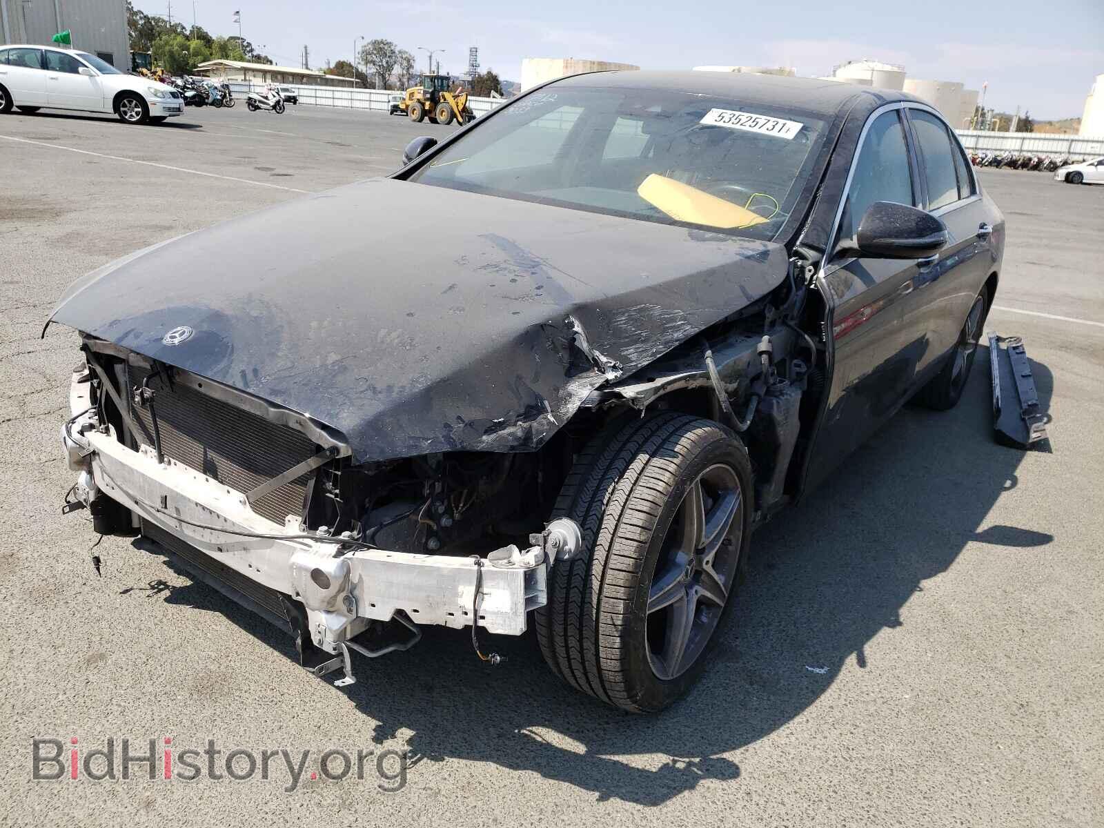 2018 MERCEDES-BENZ E-CLASS - VIN: WDDZF4JB3JA465841 - Фото 2