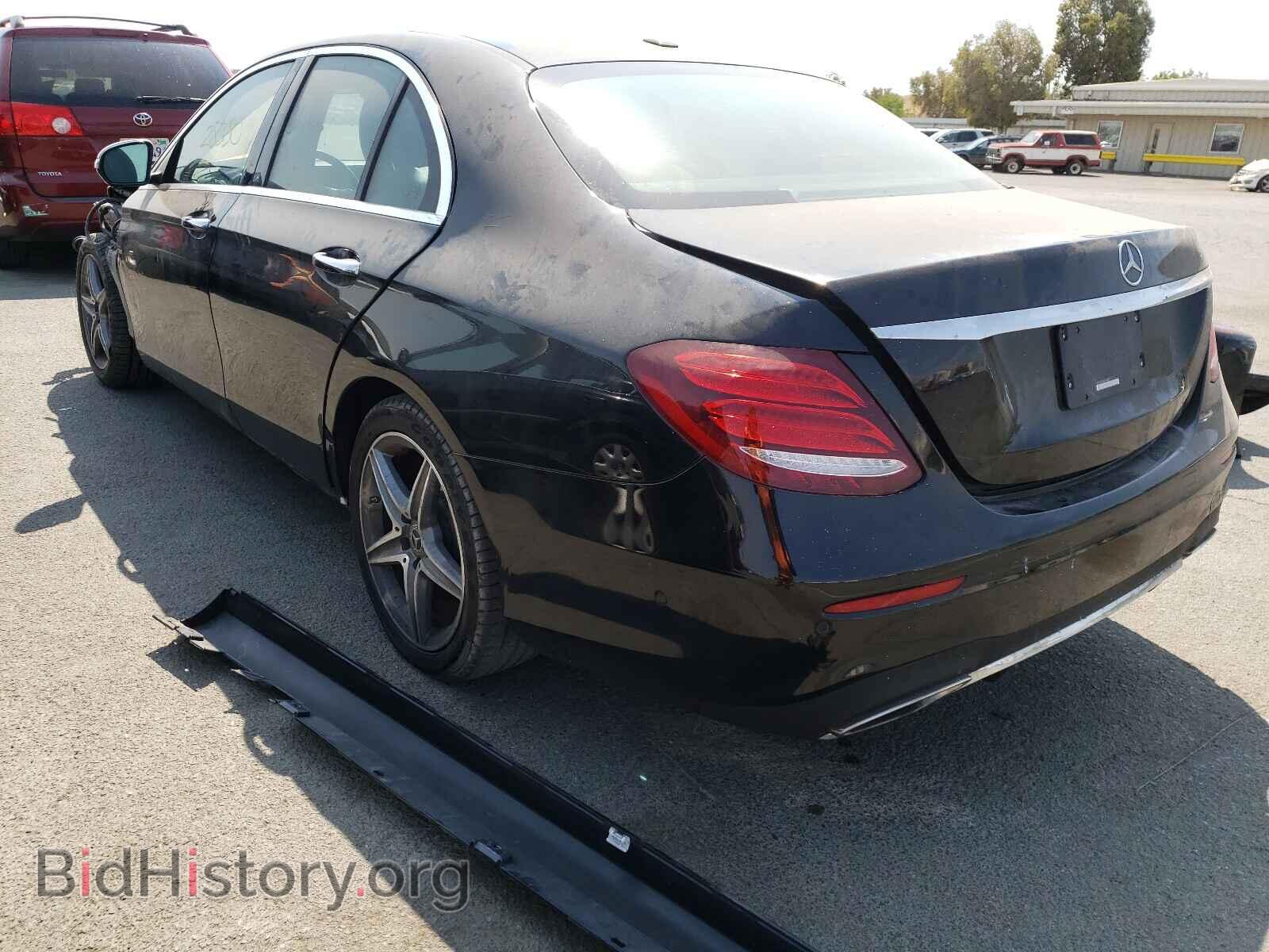 2018 MERCEDES-BENZ E-CLASS - VIN: WDDZF4JB3JA465841 - Фото 3