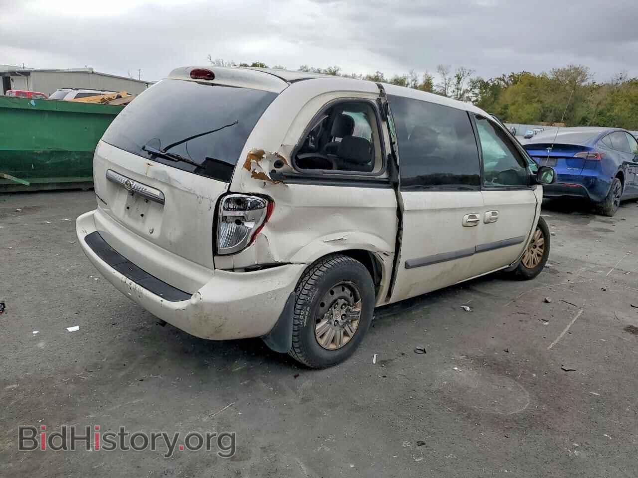 2006 CHRYSLER MINIVAN - VIN: 1A4GP45R06B674276 - Photo 3