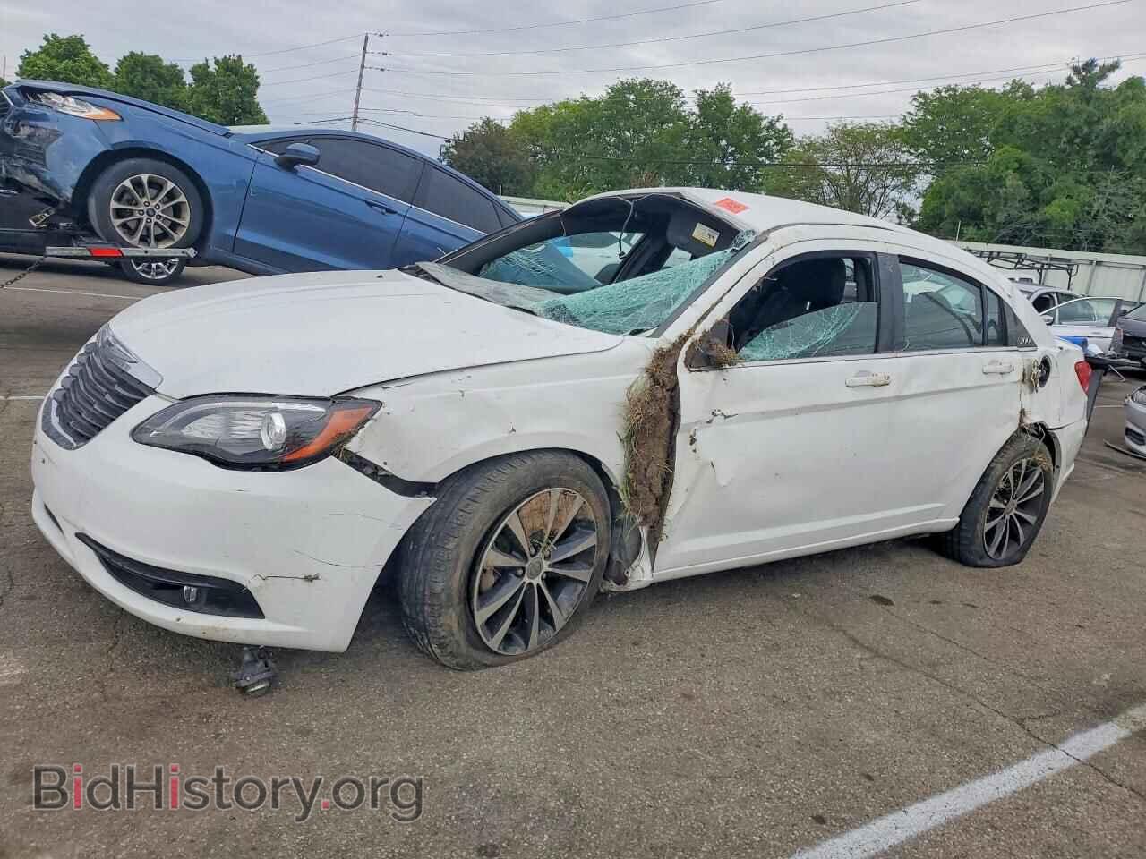 Фотография 1C3CCBBB6DN580270 - CHRYSLER 200 2013