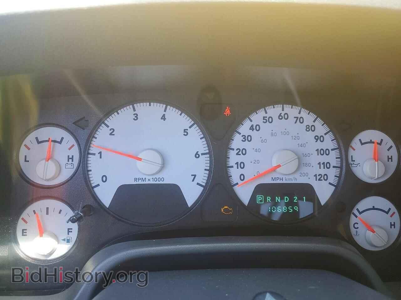 2007 DODGE RAM 1500 - VIN: 1D7HU18P57S254628 - Фото 9
