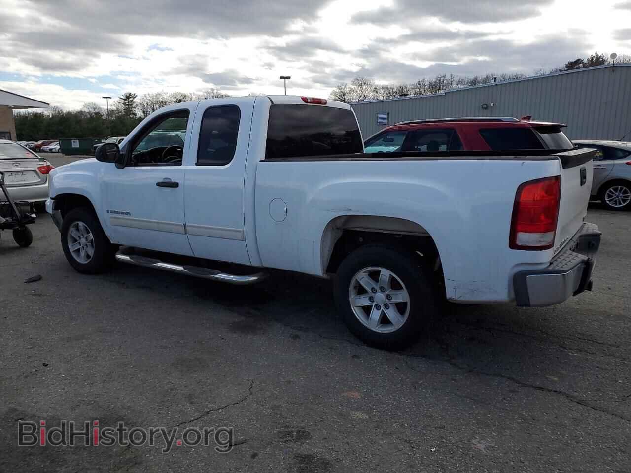 2008 GMC SIERRA - VIN: 2GTEC19J781243710 - Фото 2