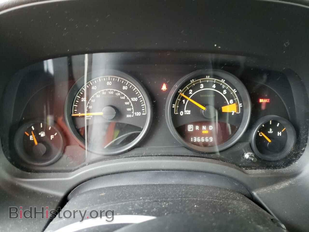 2014 JEEP COMPASS - VIN: 1C4NJDBB0ED665246 - Photo 9