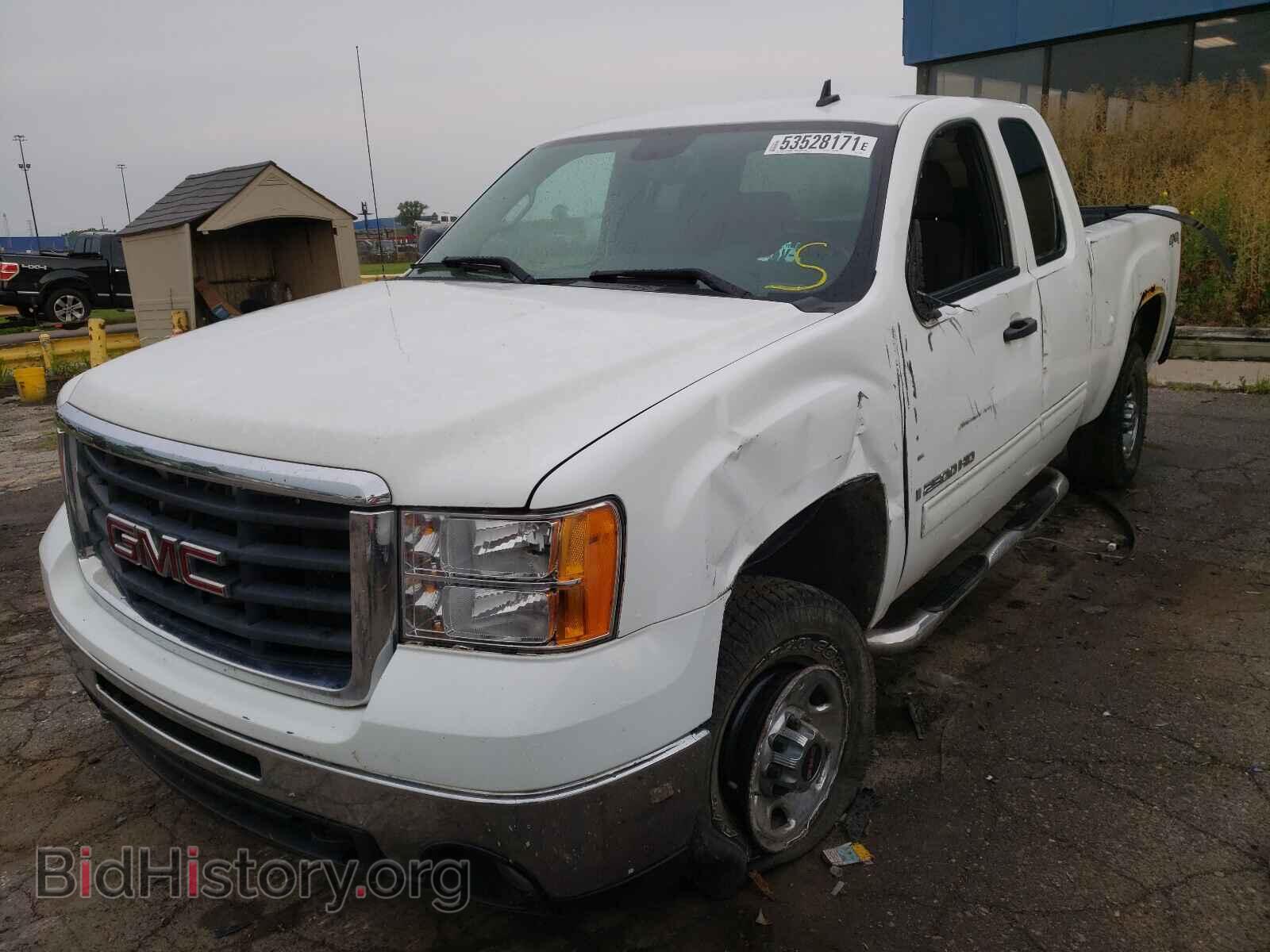 2008 GMC SIERRA - VIN: 1GTHK29K98E154797 - Фото 2