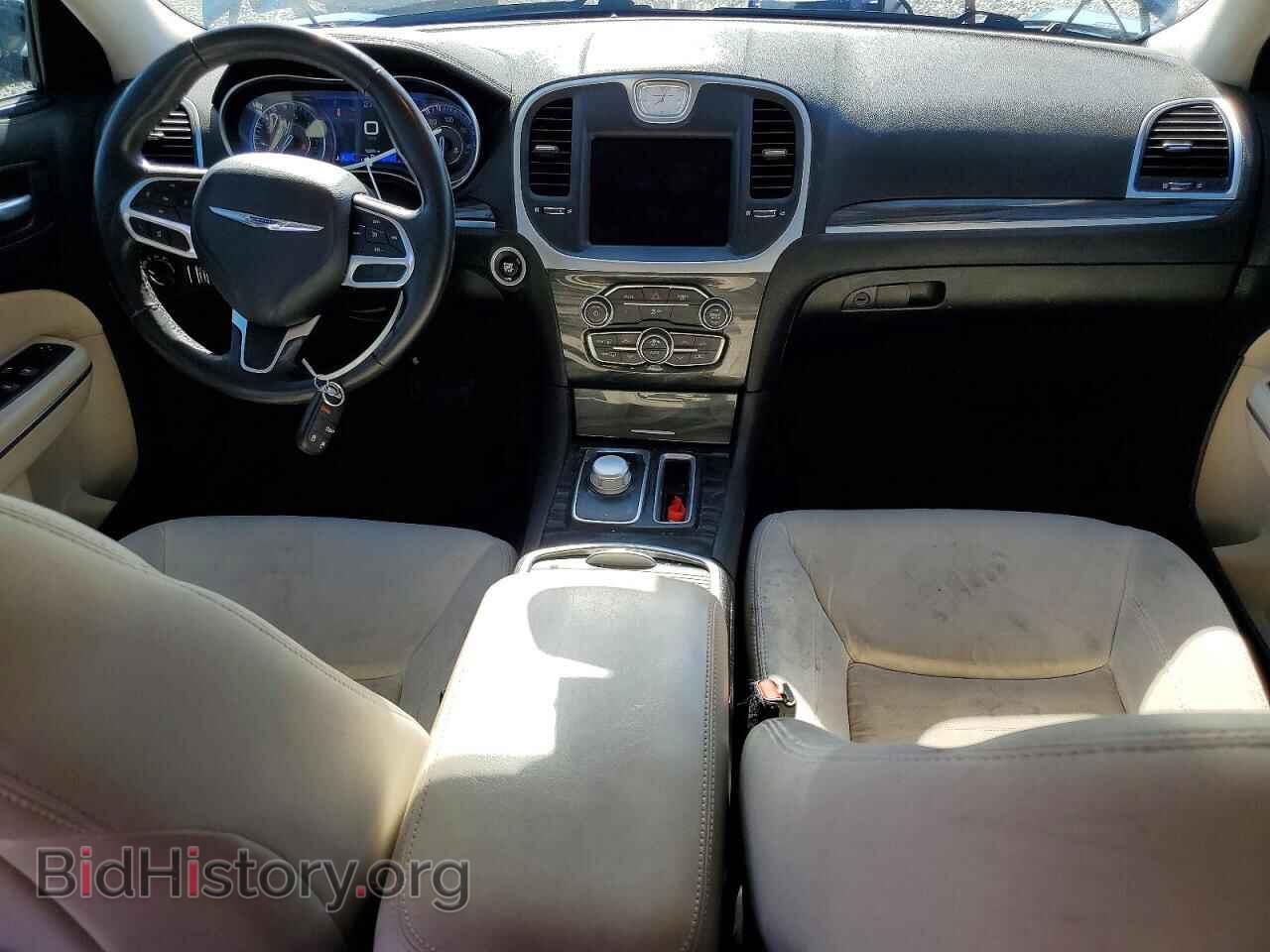 2020 CHRYSLER 300 - VIN: 2C3CCAAG4LH239237 - Фото 8