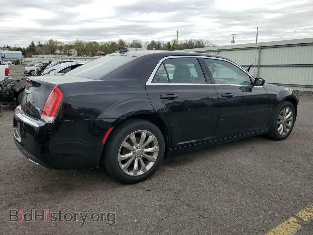 2015 CHRYSLER 300 - VIN: 2C3CCARG7FH923482 - Фото 3