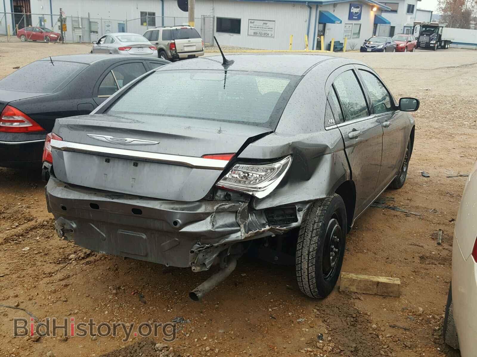2012 CHRYSLER 200 - VIN: 1C3CCBAB2CN204598 - Фото 4