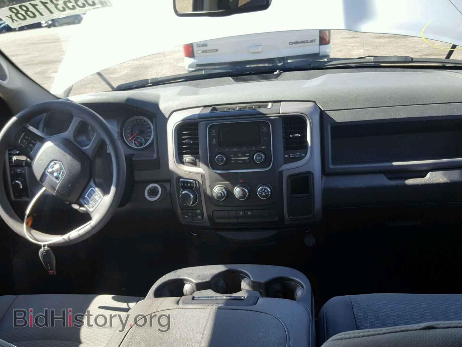 2018 RAM 1500 ST - VIN: 1C6RR7FT2JS343574 - Фото 9