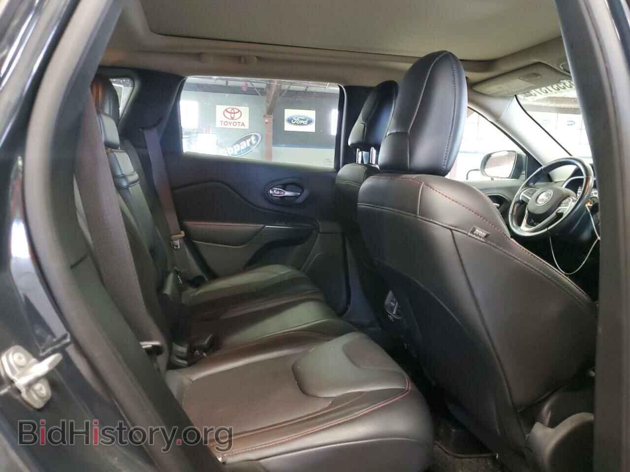 2016 JEEP CHEROKEE - VIN: 1C4PJMBS8GW268447 - Фото 11