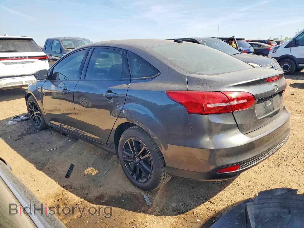2018 FORD FOCUS - VIN: 1FADP3F26JL300848 - Photo 2