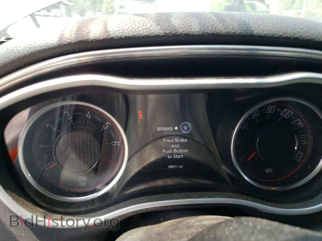 2017 DODGE CHALLENGER - VIN: 2C3CDZAGXHH648782 - Фото 9