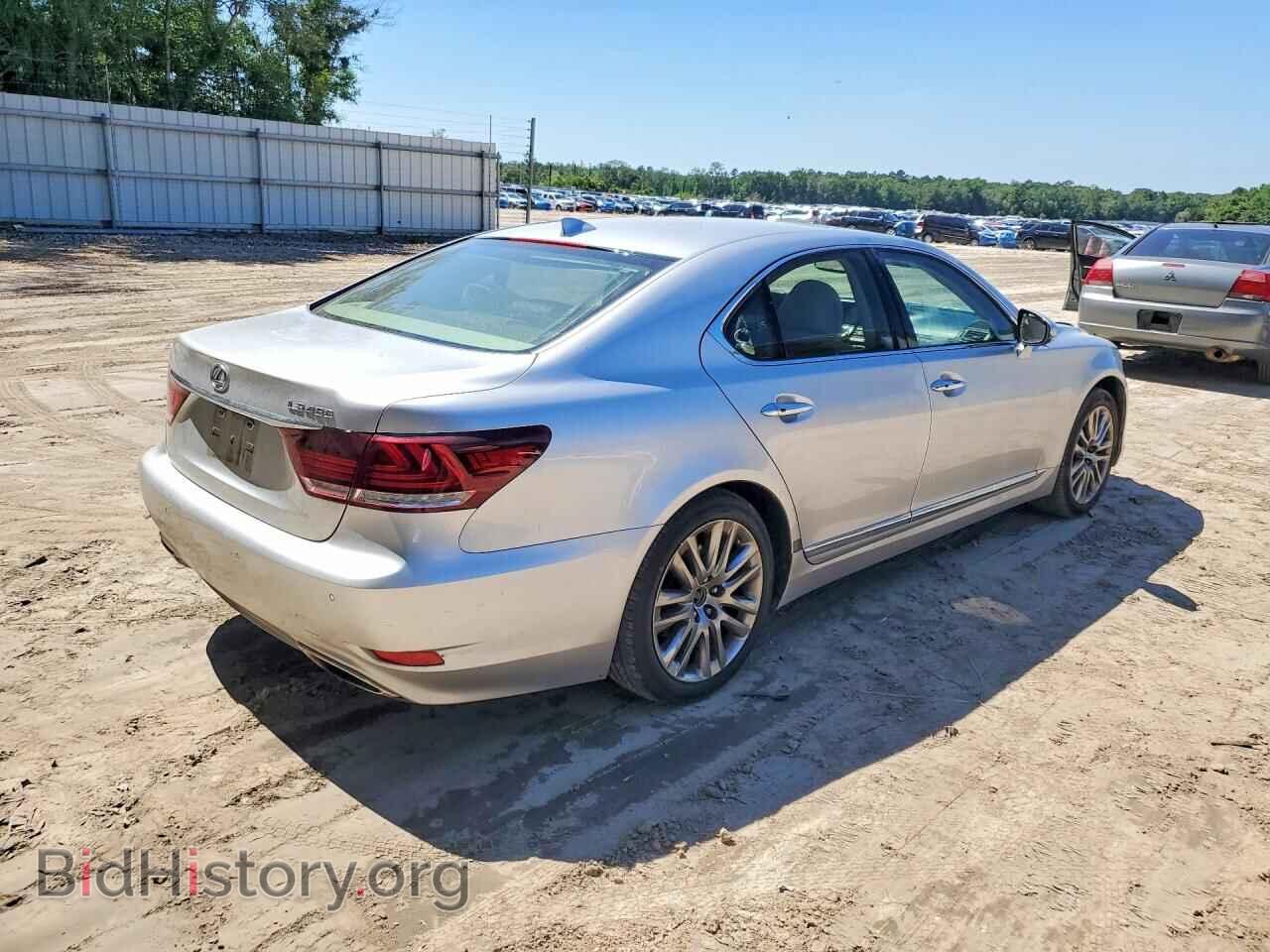 2016 LEXUS LS460 - VIN: JTHBL5EF3G5142123 - Фото 3